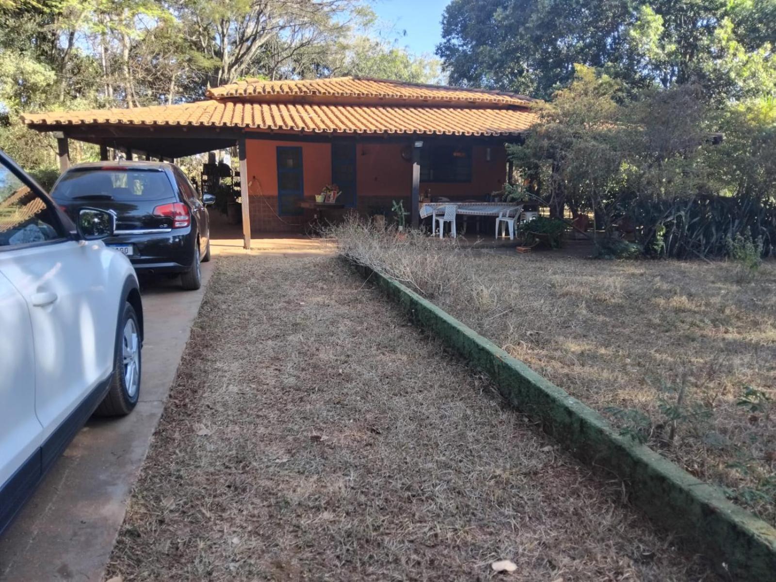 Sitio Bemtevi - Jockey Camping - Uberlandia Villa Exterior foto